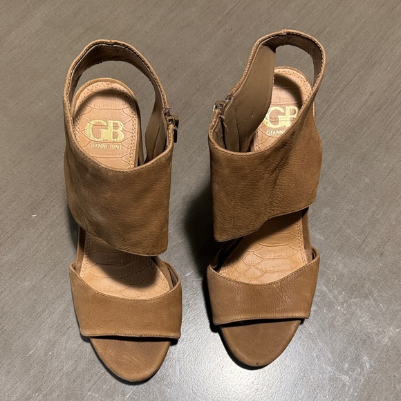 Gianni Bini Shoes - Gianni Bini Brown Open-Toe Slingback Leather Heels